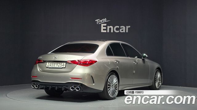 Mercedes-Benz C-Class W206 C300 AMG Line - фото 1