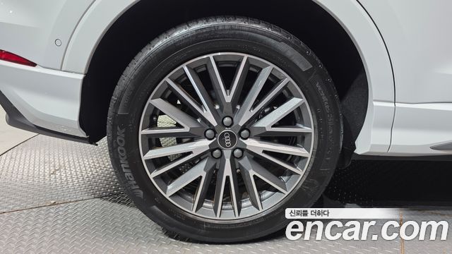 Audi Q3 F3 35 TDI Quattro Premium - фото 4