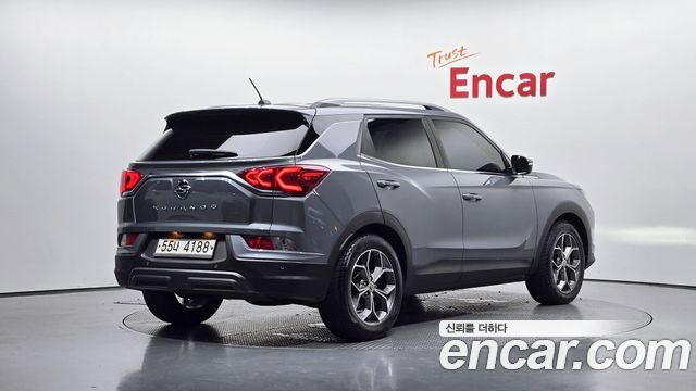 SsangYong Korando Diesel 1.6 4WD Pantastic - фото 1