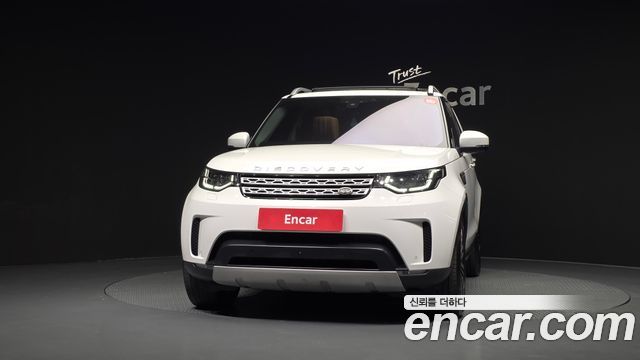 Land Rover Discovery 3.0 SD6 HSE Luxury - фото 2