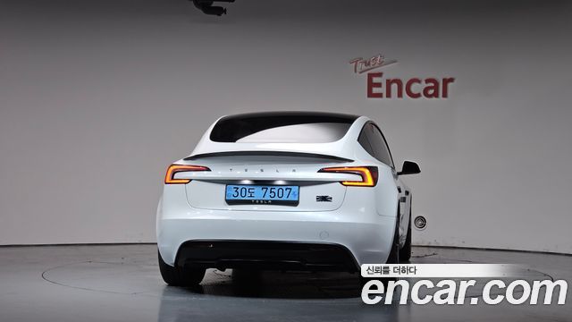 Tesla Model 3 Performance AWD - фото 2