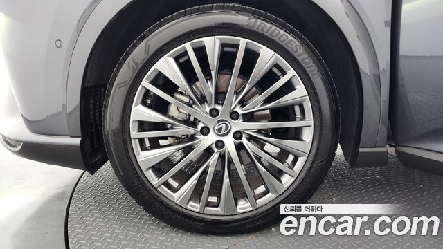 Lexus RX 350h 5-го поколения Luxury - фото 4