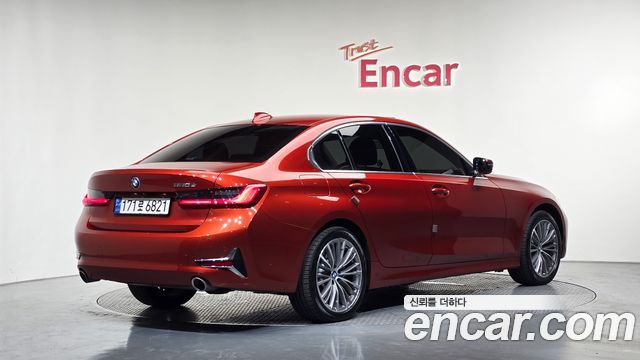 BMW 3 Series G20 330e Luxury - фото 0