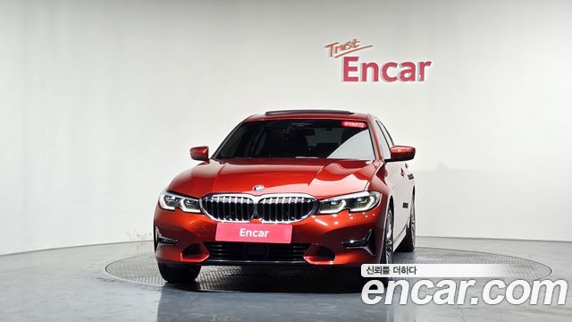 BMW 3 Series G20 330e Luxury - фото 1
