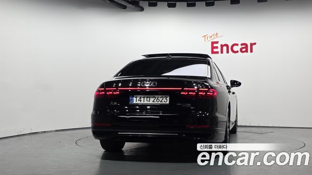Audi A8 D5 55 TFSI Quattro Premium LWB - фото 3