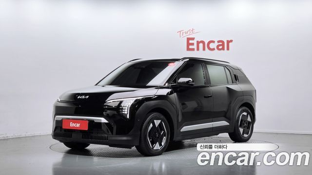 Kia EV3 Long Range 2WD AIr - фото 0