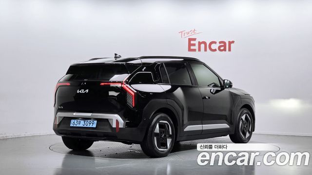 Kia EV3 Long Range 2WD AIr - фото 1