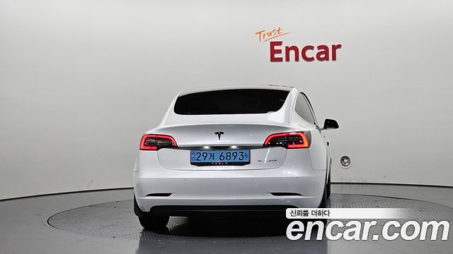 Tesla Model 3 Long Range AWD - фото 2