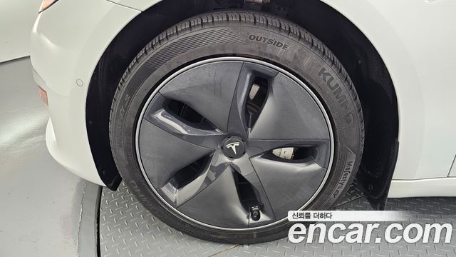 Tesla Model 3 Long Range AWD - фото 3