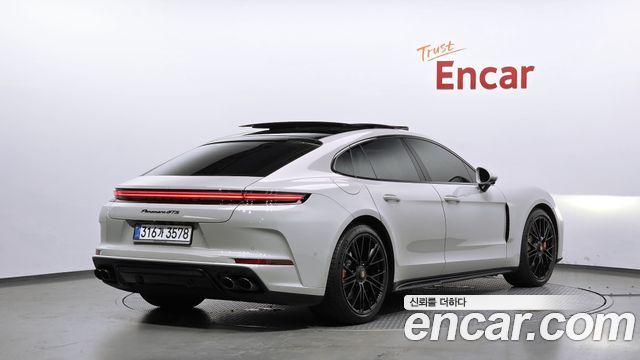 Porsche Panamera 4.0 GTS - фото 1