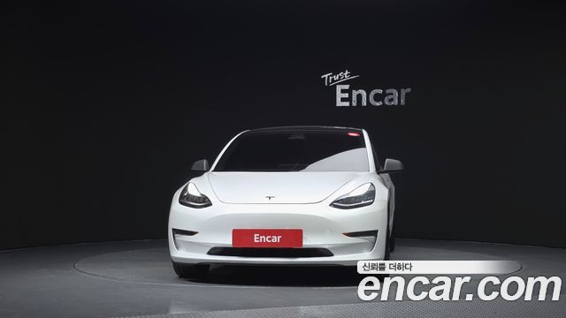 Tesla Model 3 Standard Range Plue RWD - фото 2