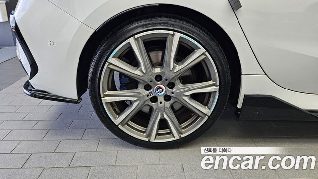 BMW 1 Series F40 M135i xDrive - фото 4