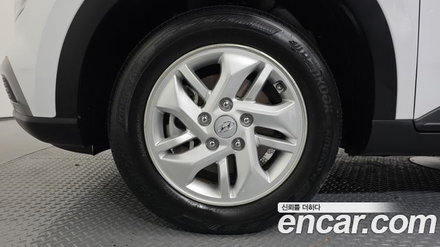 Hyundai Venue 1.6 Modern Plus - фото 4