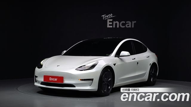Tesla Model 3 RWD - фото 0
