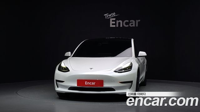 Tesla Model 3 RWD - фото 2