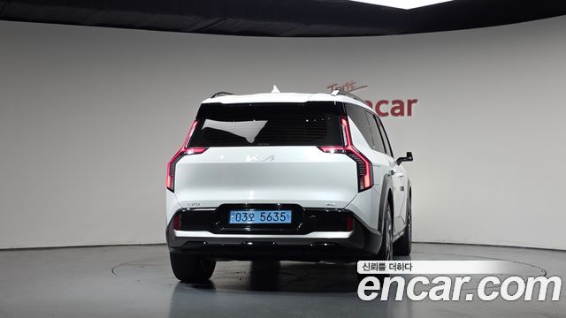 Kia EV9 Long Range 4WD GT Line - фото 2