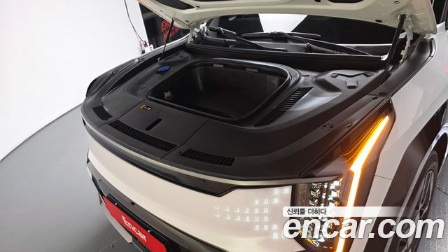 Kia EV9 Long Range 4WD GT Line - фото 4