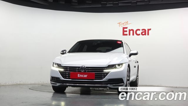 Volkswagen Arteon 2.0 TDI Premium - фото 2