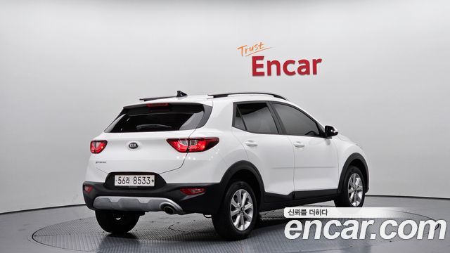 Kia Stonic 1.4 Deluxe - фото 1