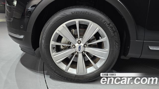 Ford Explorer 2.3 Limited 4WD 5th - фото 4