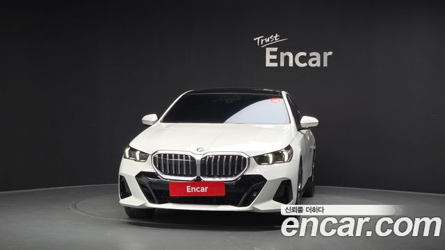 BMW 5 Series G60 520i M Sport - фото 2