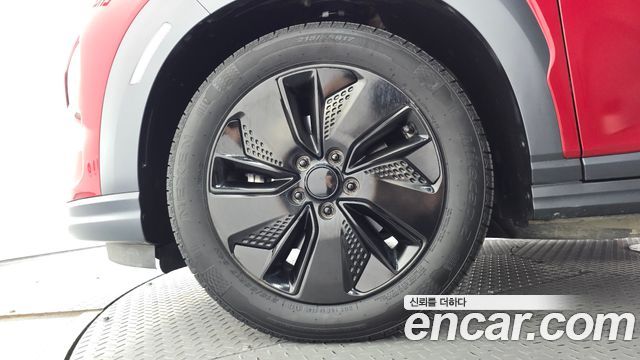 Hyundai Kona Electric Premium - фото 4