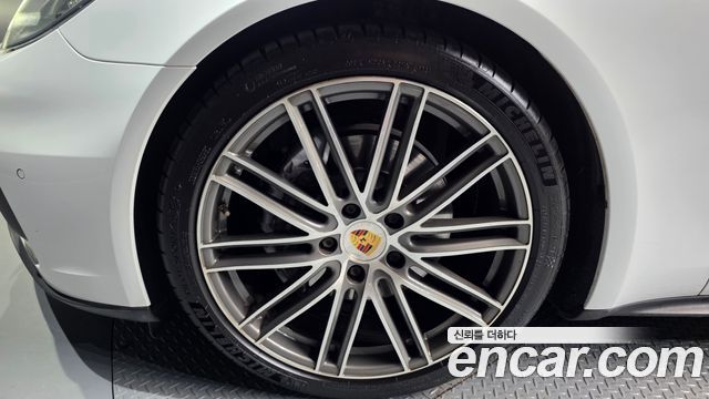 Porsche Panamera 3.0 AWD - фото 4