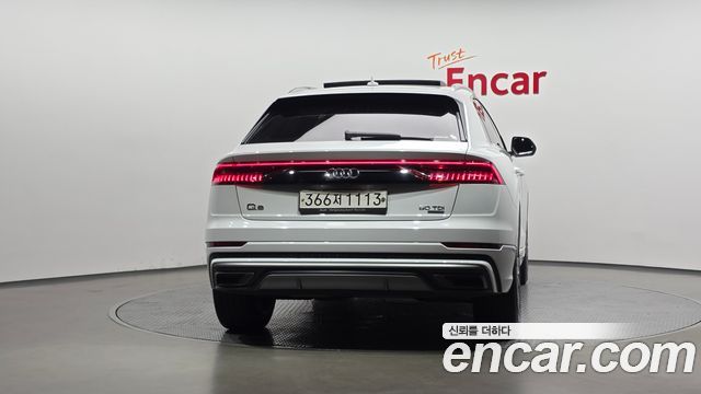 Audi Q8 50 TDI Quattro Premium - фото 3