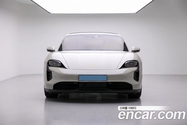 Porsche Taycan 4S - фото 3