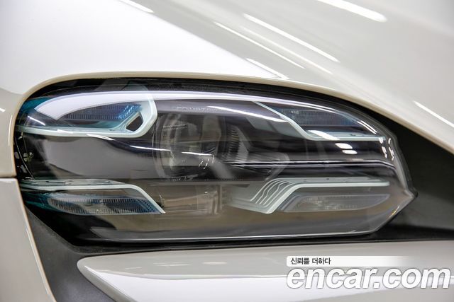 Porsche Taycan 4S - фото 4