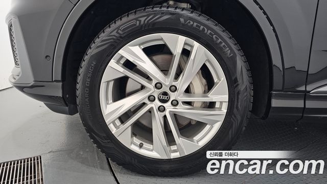 Audi Q7 45 TDI Quattro Premium - фото 4
