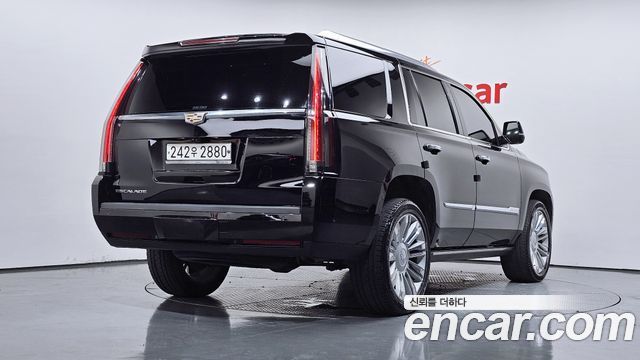 Cadillac Escalade 6.2 4th - фото 1