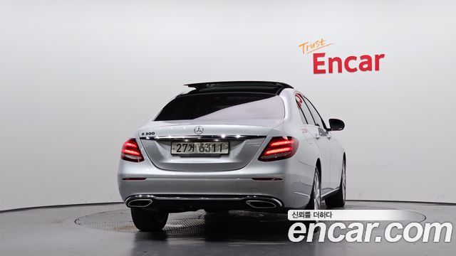 Mercedes-Benz E-Class W213 E300 Exclusive - фото 3