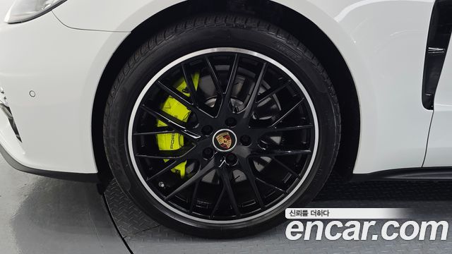 Porsche Panamera 2.9 AWD E-Hybrid - фото 4