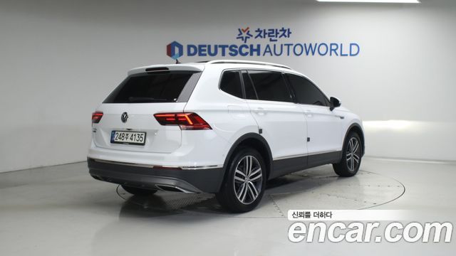 Volkswagen Tiguan Allspace 2.0 TDI Prestige - фото 1