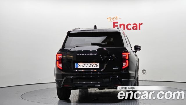 SsangYong Torres New Gasoline 1.5 2WD Black Edition - фото 2