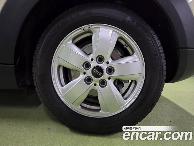 Mini Cooper 5Door Standard 3rd - фото 4