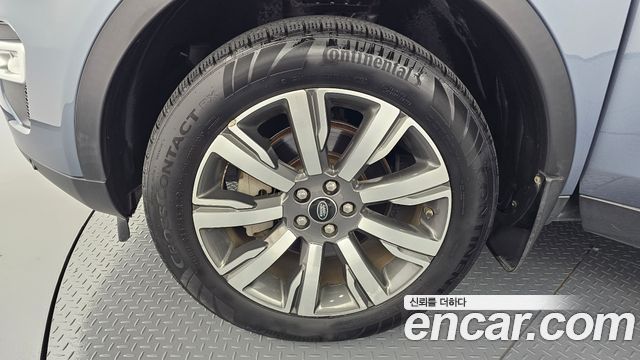 Land Rover Discovery Sport 2.0 TD4 HSE Luxury - фото 3