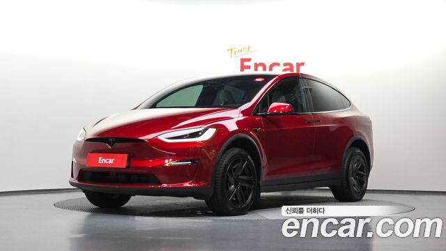 Tesla Model X AWD - фото 0