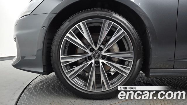 Audi A6 C8 45 TFSI Quattro Premium - фото 3