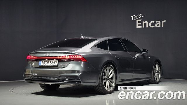 Audi A7 55 TFSI Quattro Premium - фото 1