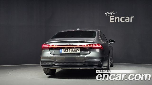 Audi A7 55 TFSI Quattro Premium - фото 3