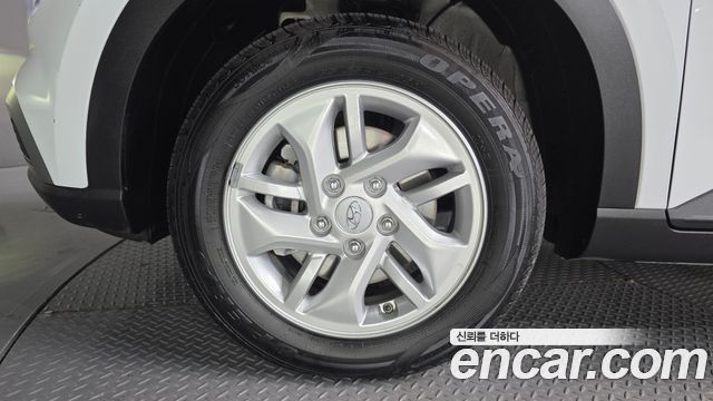 Hyundai Venue 1.6 Modern Plus - фото 4