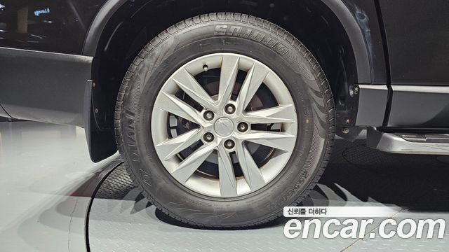 SsangYong Rexton Sports Diesel 2.2 4WD Adventure - фото 4