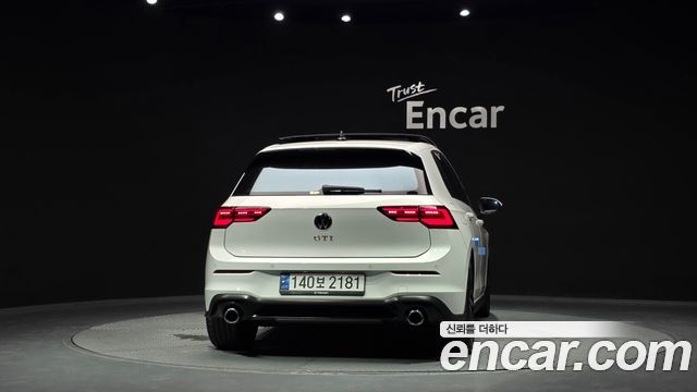 Volkswagen Golf 8-го поколения 2.0 GTI - фото 3