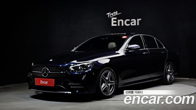 Mercedes-Benz E-Class W213 E250 AMG Line - фото 0
