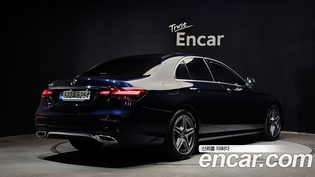 Mercedes-Benz E-Class W213 E250 AMG Line - фото 1