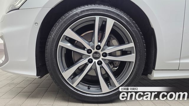 Audi A6 C8 45 TFSI Quattro Premium - фото 3