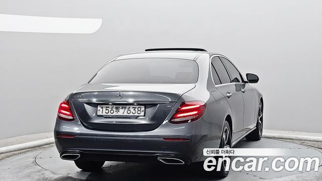 Mercedes-Benz E-Class W213 E250 Avantgarde - фото 3