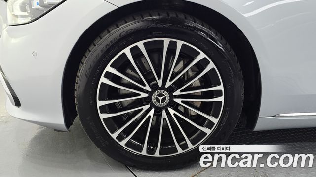 Mercedes-Benz S-Class W223 S350 d - фото 4